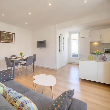 Apartment Immogroom - Bright And Modern With A-c